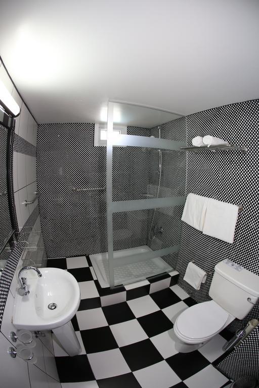 Asty Hotel Nicosia Buitenkant foto