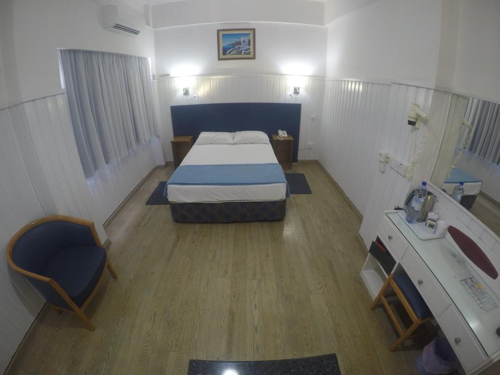 Asty Hotel Nicosia Buitenkant foto