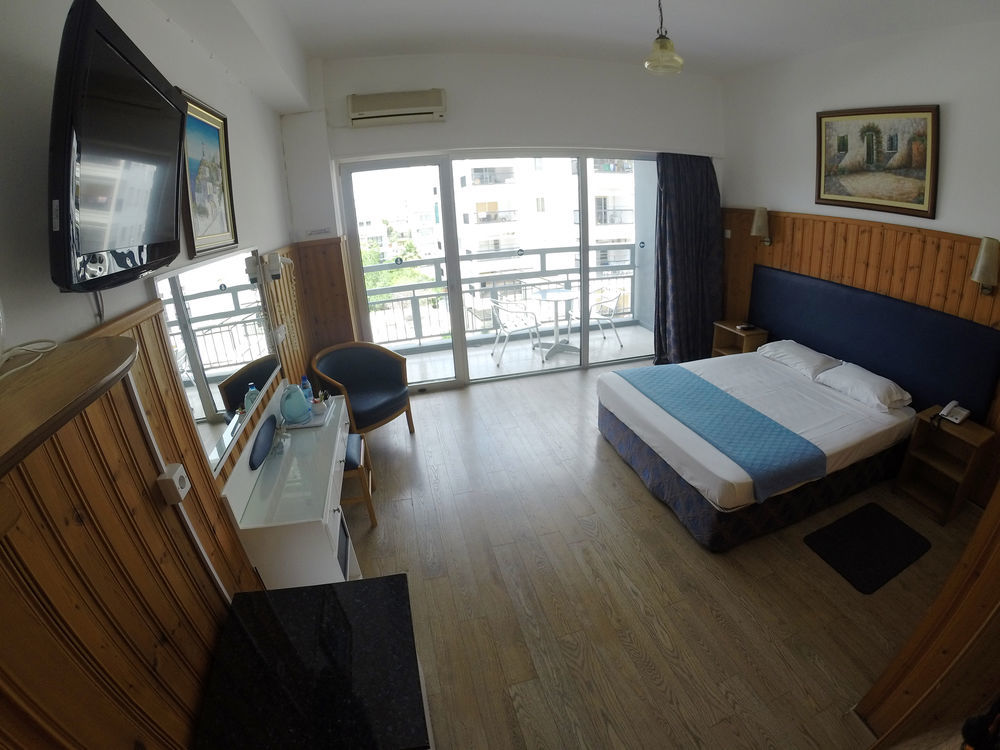Asty Hotel Nicosia Buitenkant foto