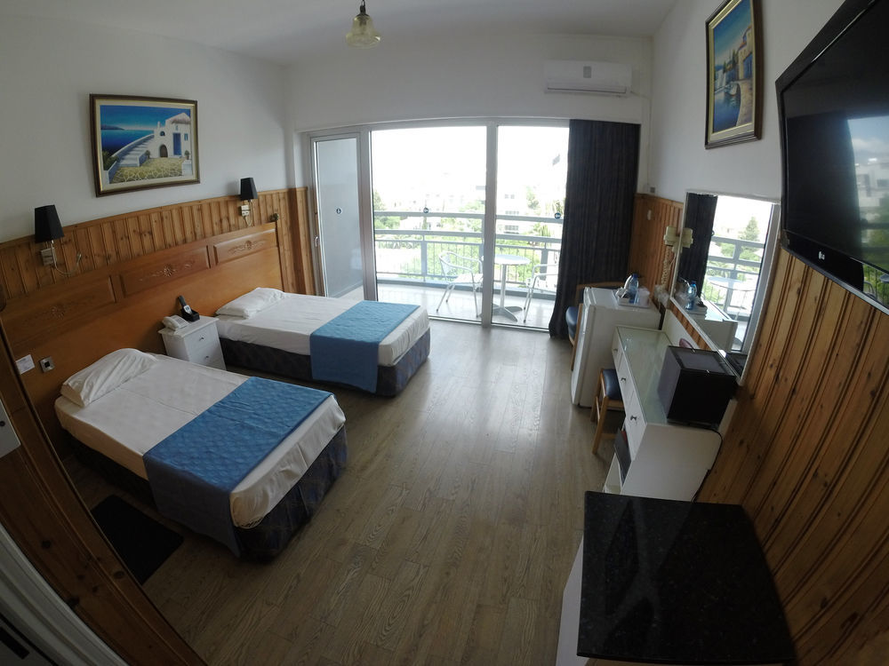 Asty Hotel Nicosia Buitenkant foto