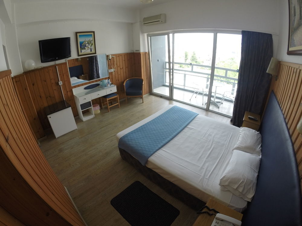 Asty Hotel Nicosia Buitenkant foto