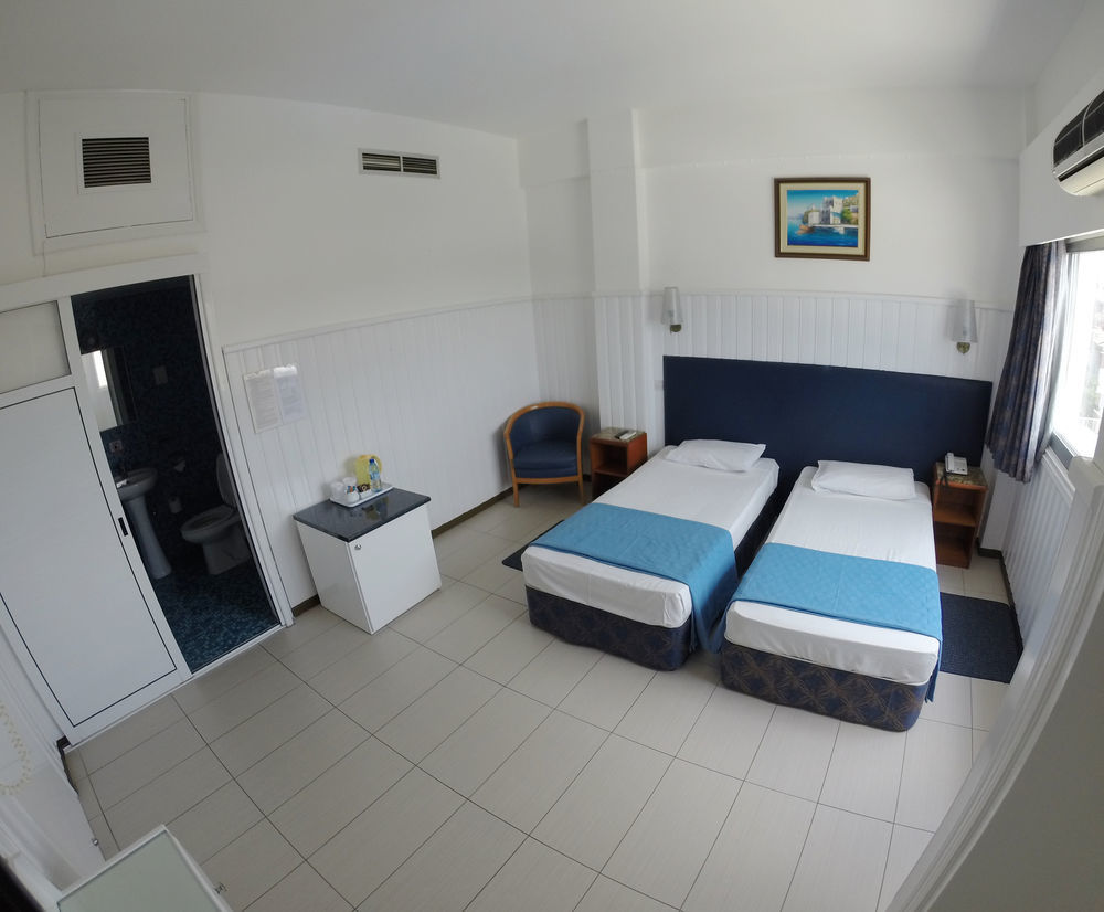 Asty Hotel Nicosia Buitenkant foto