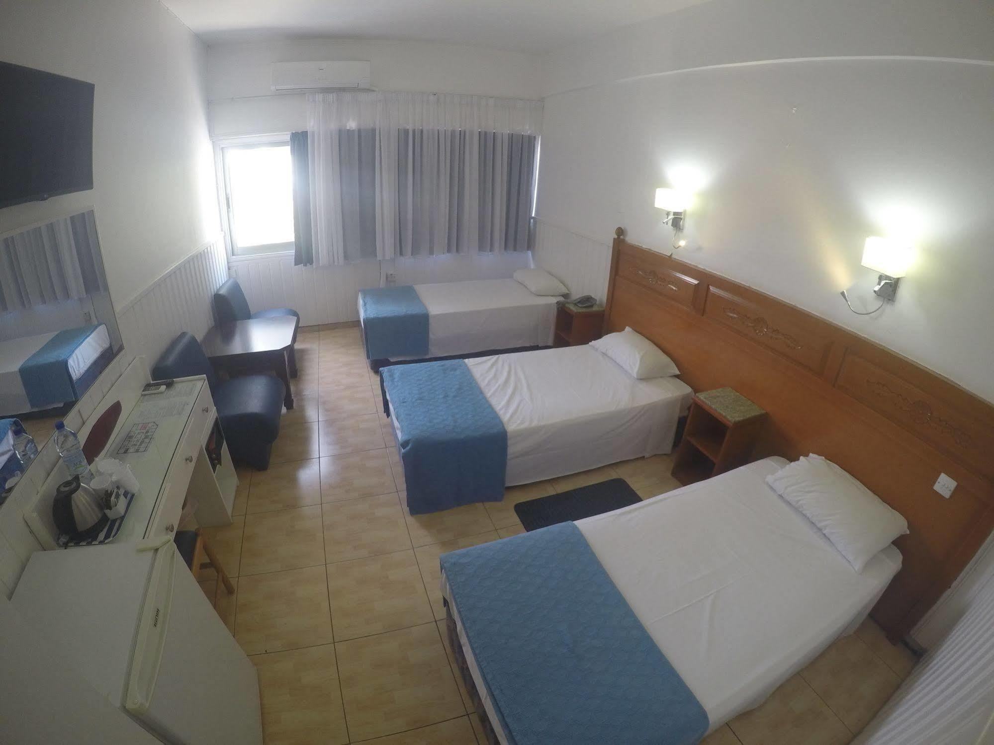 Asty Hotel Nicosia Buitenkant foto